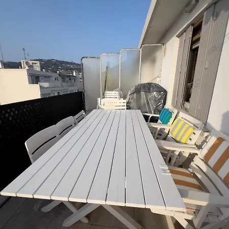 Beautiful Renovated Luxury Terrace Parking Κάννες