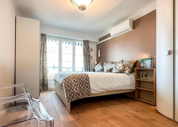 شقة Beautiful Renovated Luxury Terrace Parking *