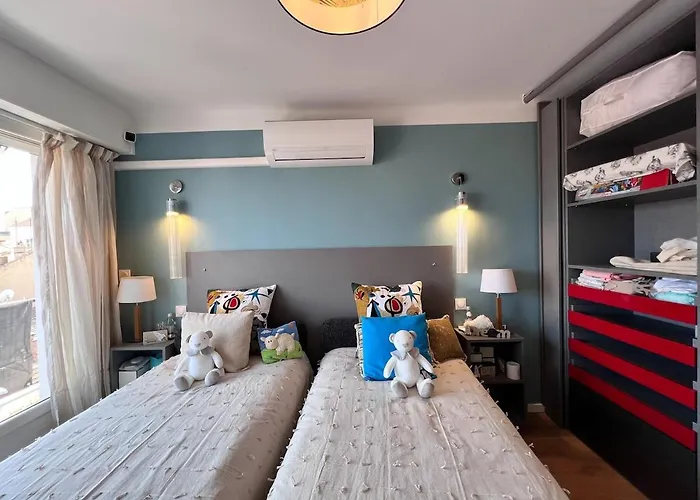 شقة Beautiful Renovated Luxury Terrace Parking